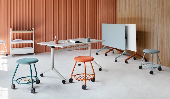 Mobile Furniture in a dynamic office