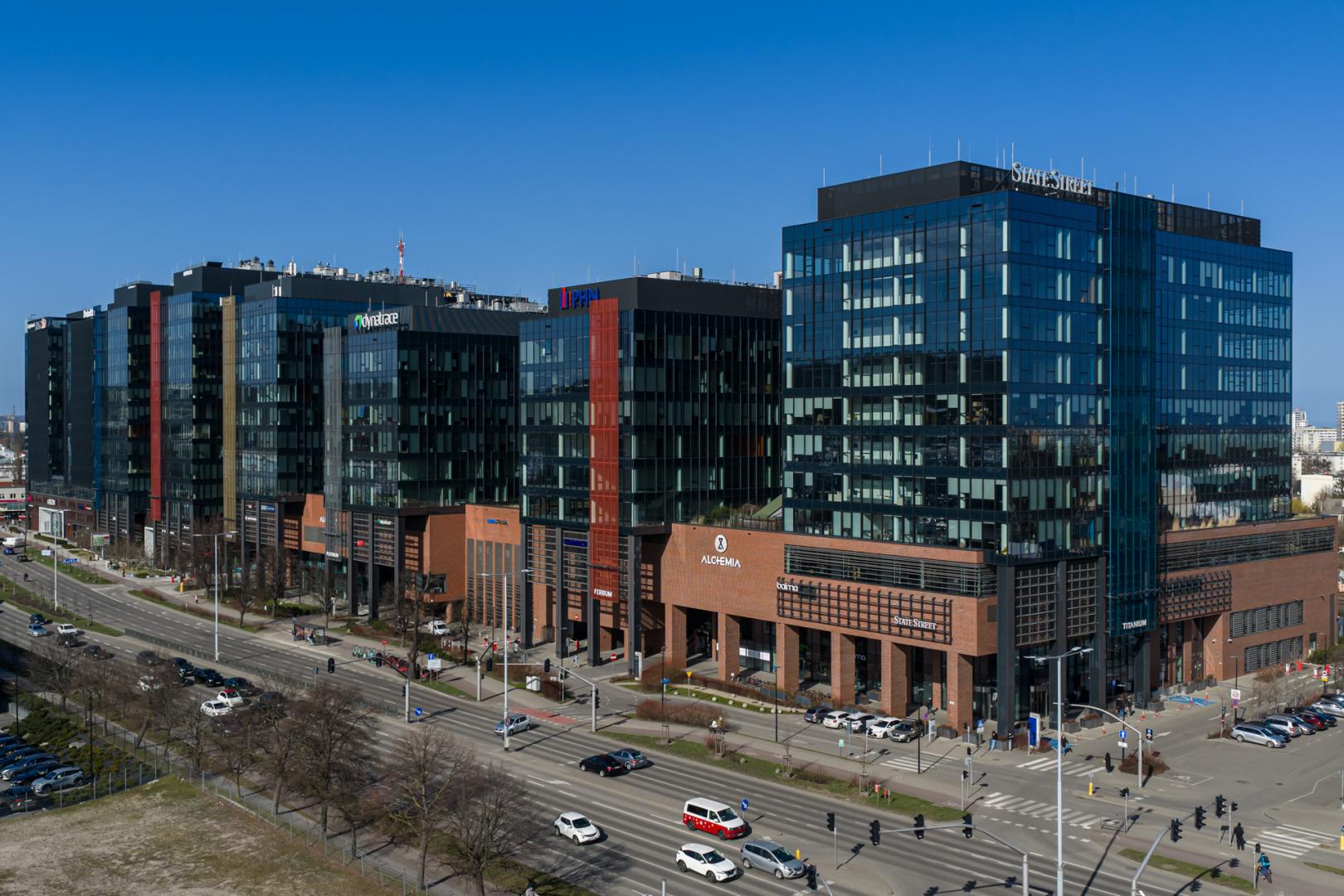 Balma_Salon_Gdansk-fot.TomaszNowicki_14-widok z ulicy.jpg